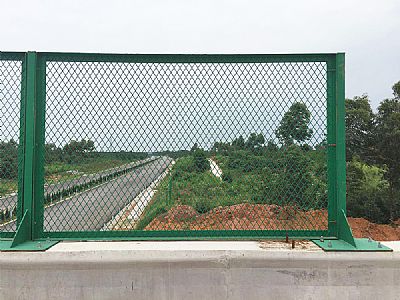 橋梁防拋網（wǎng）